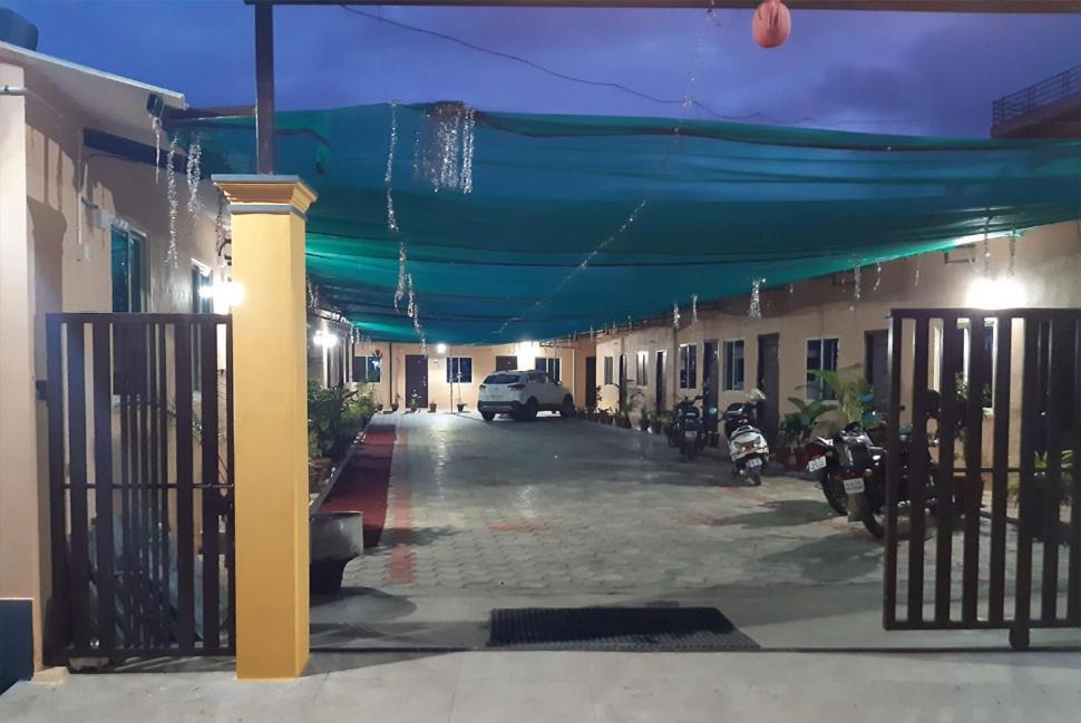 Sri Nandini Guest House Chikmagalūr Eksteriør bilde